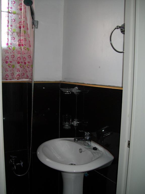 Charm Guest House Puerto Princesa Room photo
