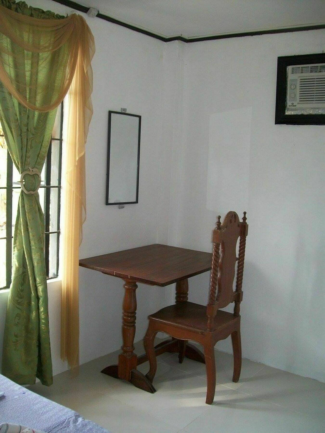 Charm Guest House Puerto Princesa Exterior photo